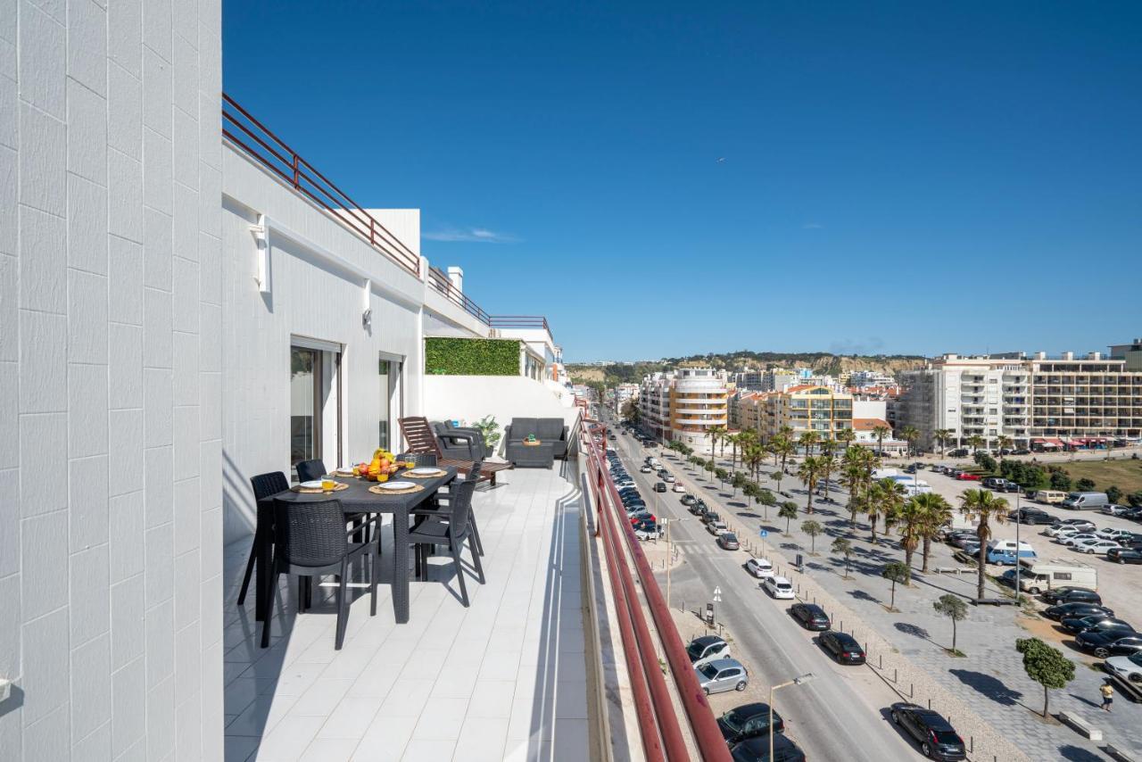 Costa Beach Apartment By The Portuguese Butler كوستا دا كاباريكا المظهر الخارجي الصورة